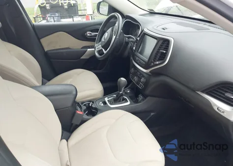 2017 Jeep Cherokee Latitude 4X4 from USA, damaged, VIN 1C4PJMCS7HW594613